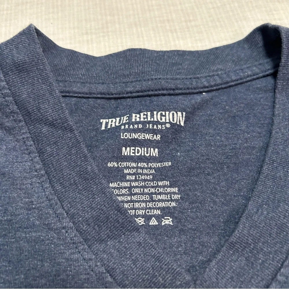 True Religion T-Shirt Medium‎ Men's Loungewear Blue Logo V Neck FLAW